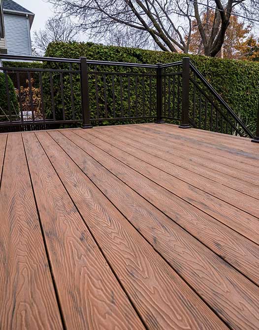 ezdeck-naturalrustik-deck-baord-standard-regular-texture-GTA-patio-toronto-terrace-Mississauga-brampton-oshawa-rooftop-garden-outdoor-space